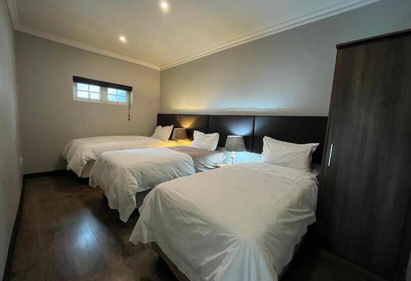 پانسیون Ilanda Guest House