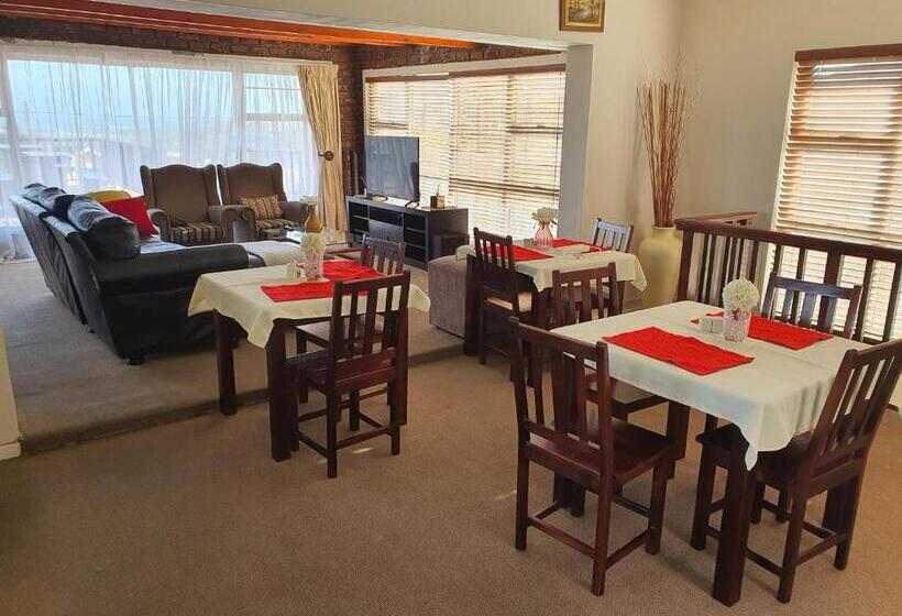 پانسیون Sunnyridge Lodge