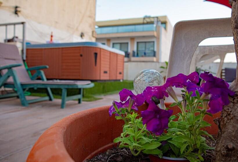 پانسیون Pierre De Soleil Guesthouse