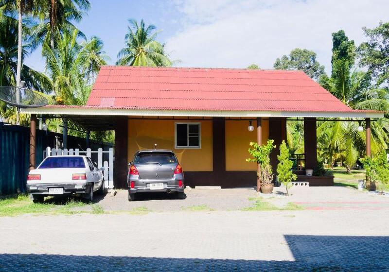 استراحتگاه Co Co House Samui