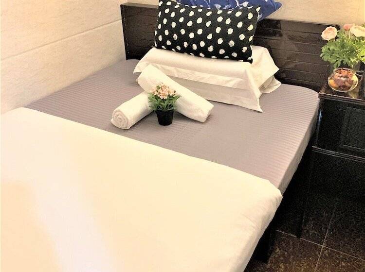 Sydney Hostel