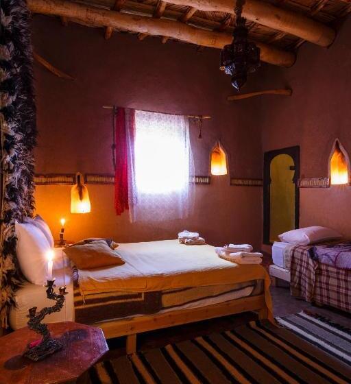 تختخواب و صبحانه Kasbah Tebi