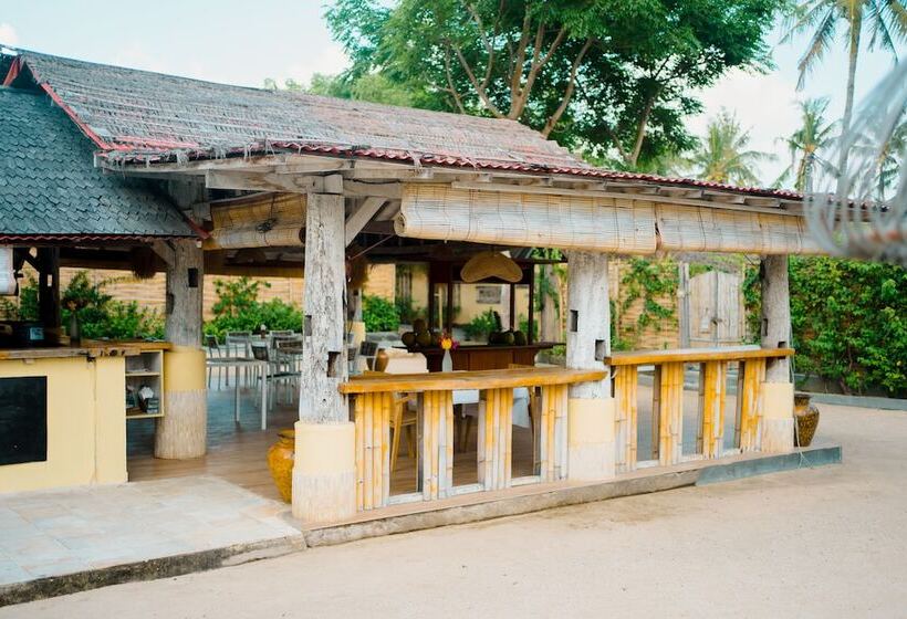 هتل Les Villas Ottalia  Yoga And Diving, Gili Meno