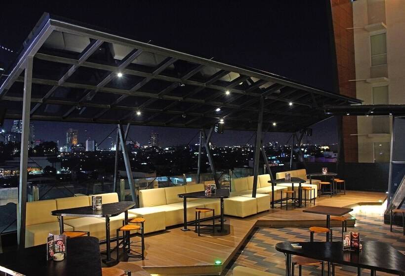 Fotos del hotel Maxonehotels.com At Tidar:  40