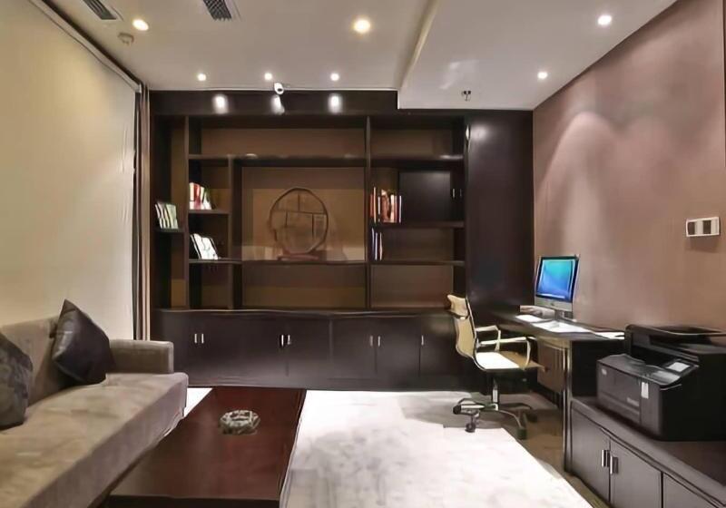 فندق Ramada Encore Guanghan