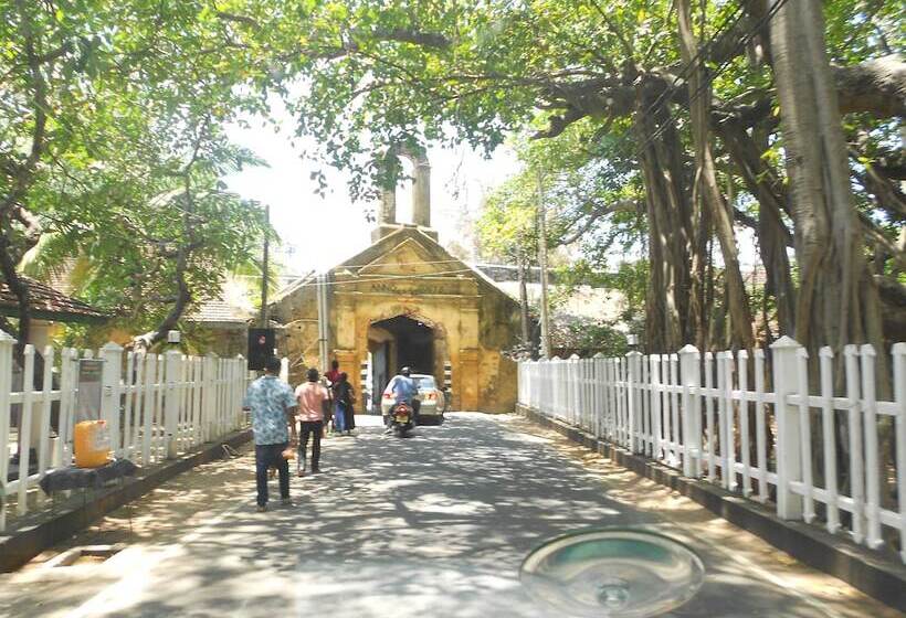 هتل Shanith Guesthouse Negombo