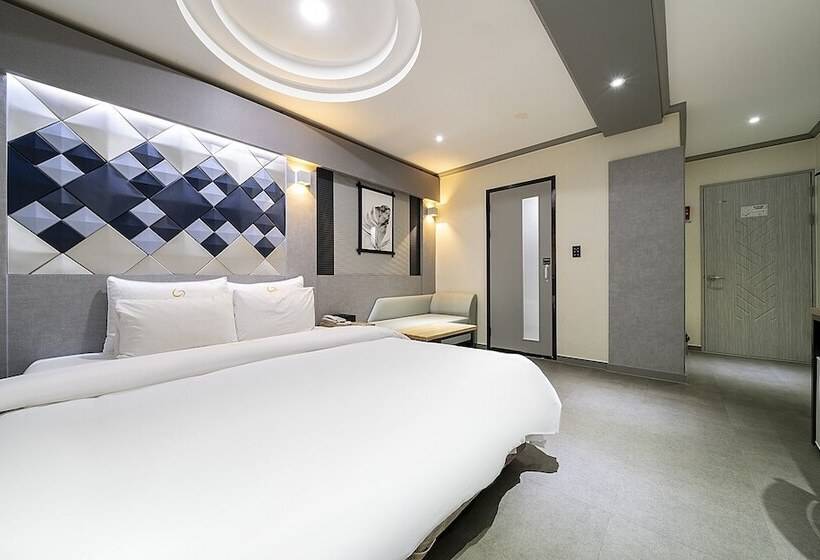 Hotel Suwon Utopia