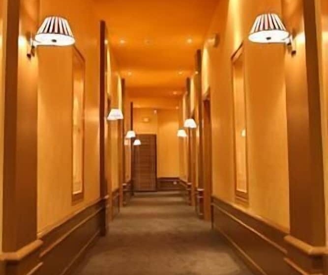 هتل Tana Boutique Hôtel