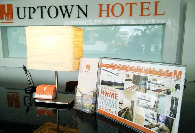 هتل Uptown  Seremban