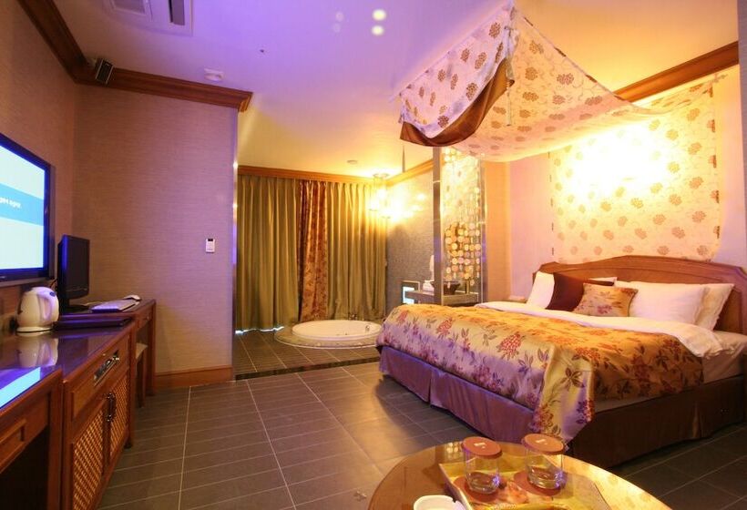 Hotel Wiz