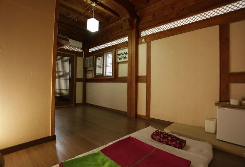 Majatalo Jeonju Hanok Village Seoro