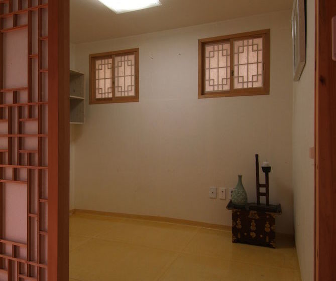 پانسیون Moon Guesthouse