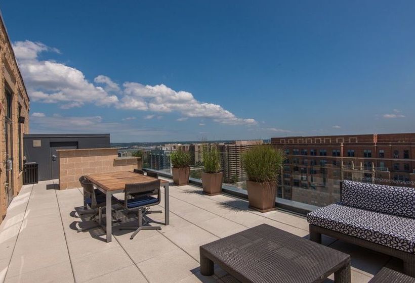 The Millennium At Metropolitan Park