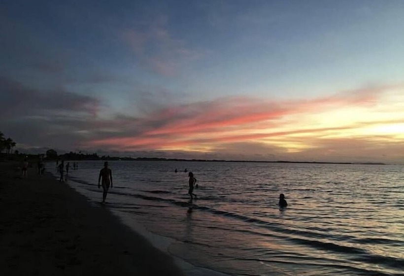 هاستل Beach Escape Resort