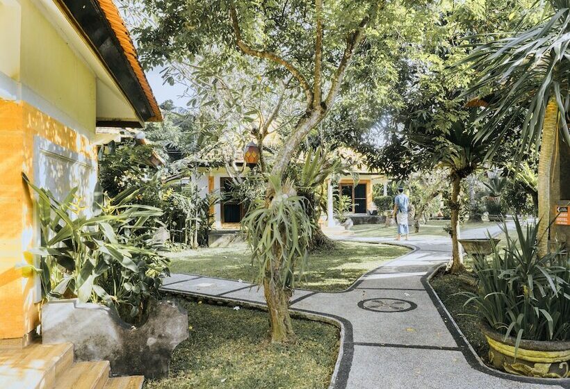 Bayshore Residence