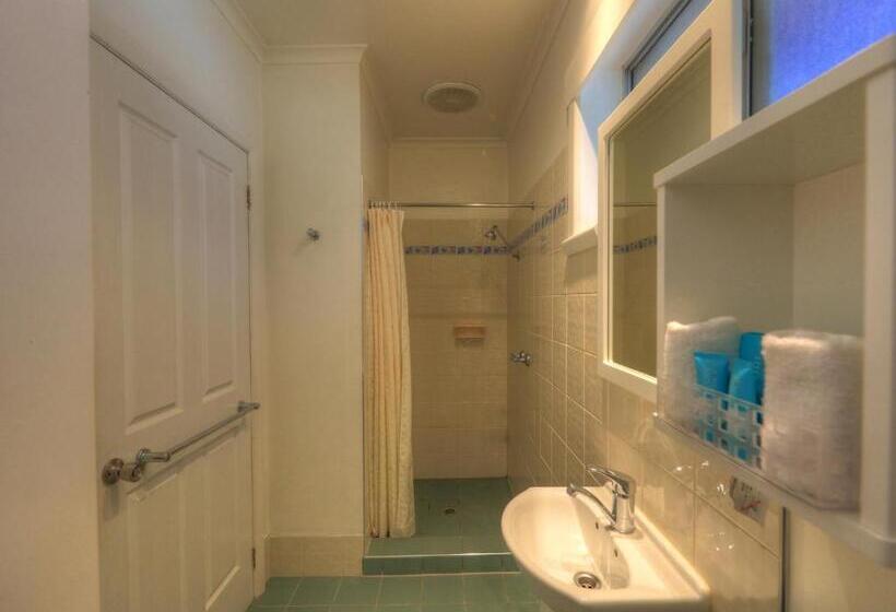 Beachway Motel