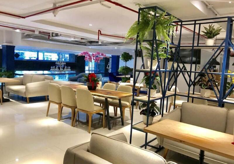 Fotos del hotel Golden Crown:  9