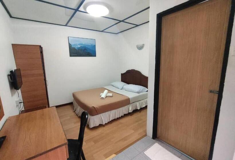 فندق Hillview Inn