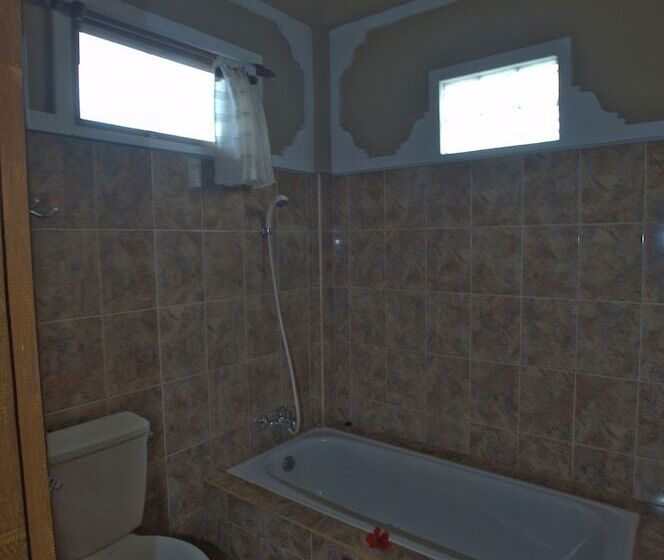 Fotos del hotel Hibiscus Cottages:  11