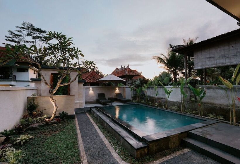 호텔 The Sakara Villa Ubud