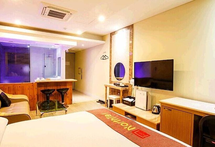 Fotos del hotel Northtel:  11