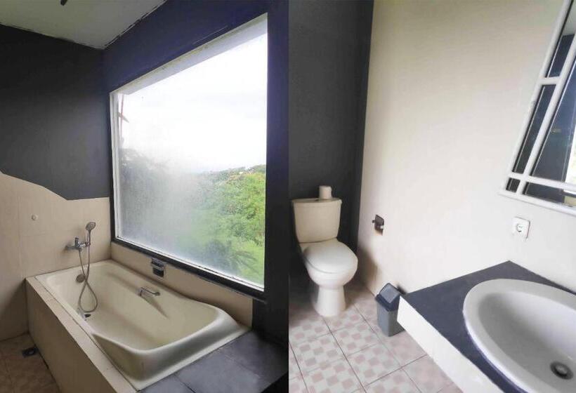 هتل Pecatu Guesthouse