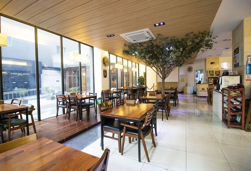 هتل Towerhill