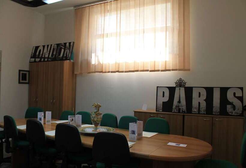 هتل Villa Truentum