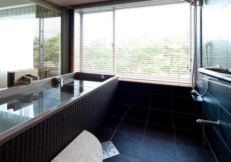 リゾートホテル Mars Garden Wood Gotenba