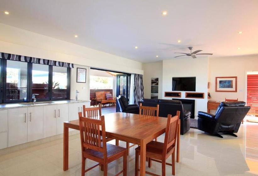 The Tin Shedsnorfolk Island