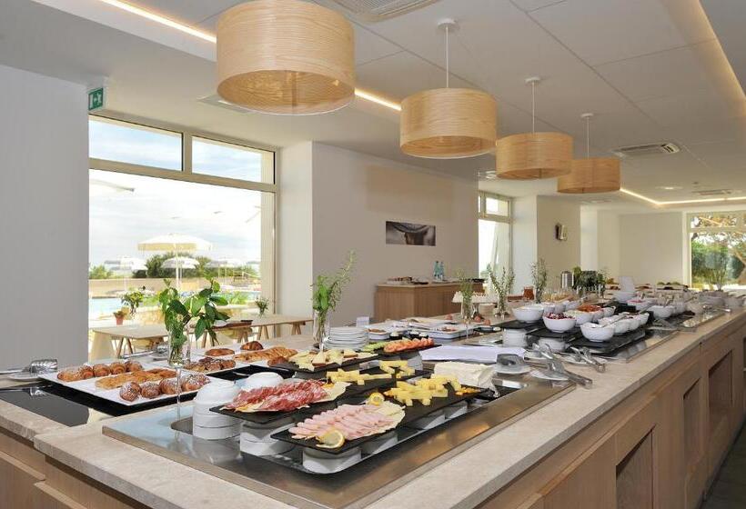 هتل Club Torre Salinas Adults Only
