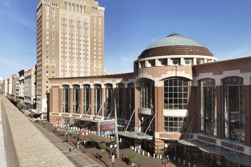 هتل Courtyard St. Louis Downtown/convention Center