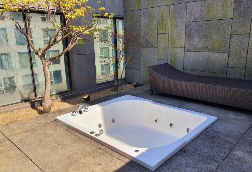 Fotos del hotel Js Boutique:  42