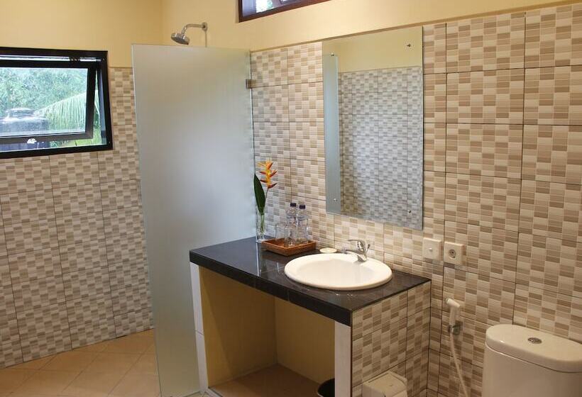 Fotos del hotel Nyoman Sandi Guest House:  5