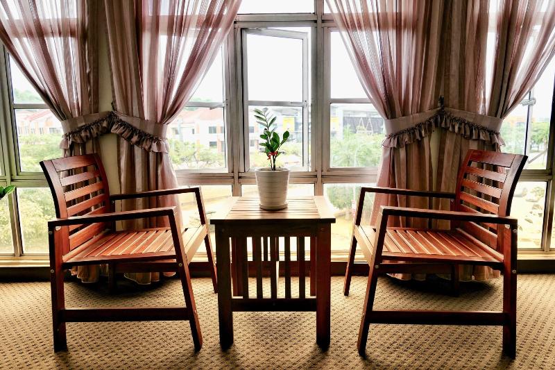 فندق Orkid Inn Puchong