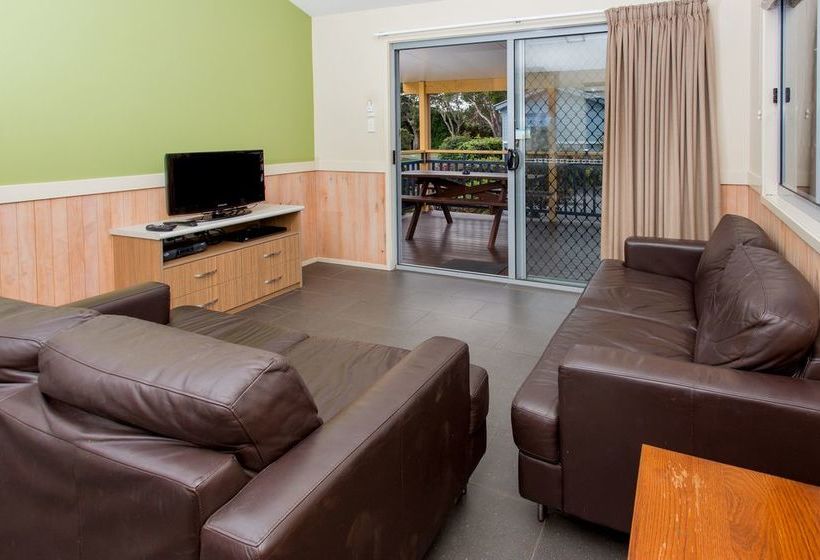 فندق Big4 Park Beach Holiday Park