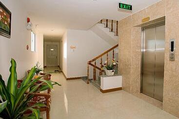 Rex Hotel & Apartment