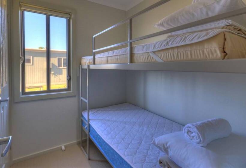 Отель Tasman Holiday Parks   Lake Mulwala