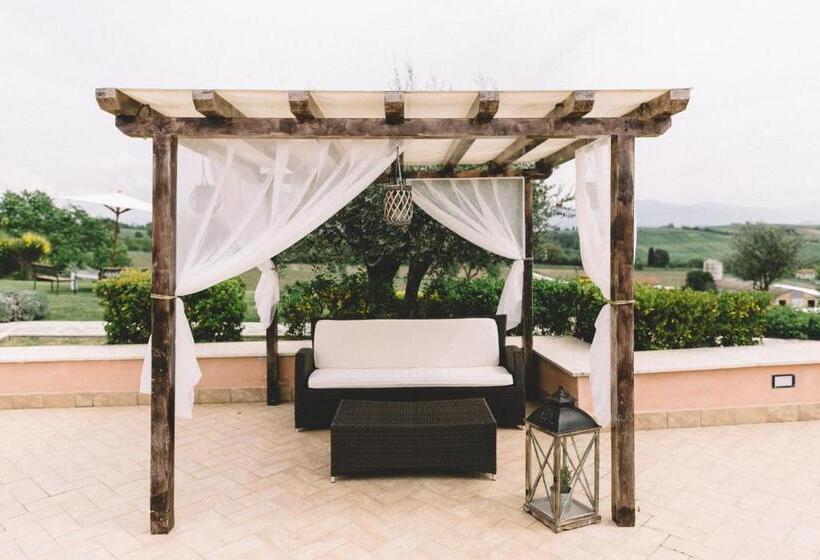 هتل Tenuta Marchesi Fezia