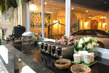 Park & Pool Resort