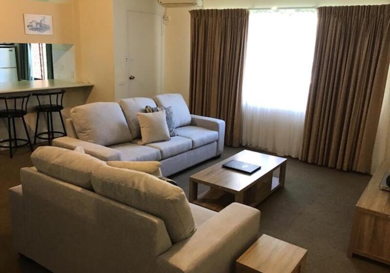 Sandcastles Holiday Apartments