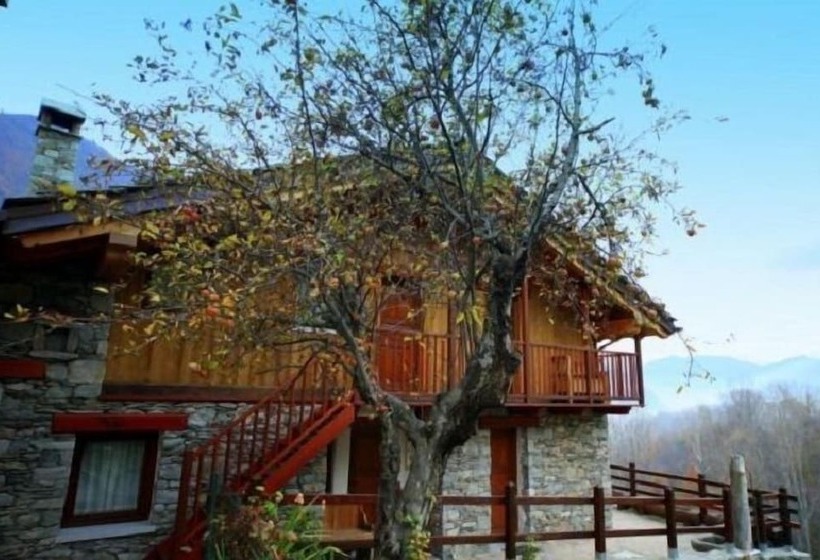 مبيت وإفطار Eco Chalet Maison Dominique