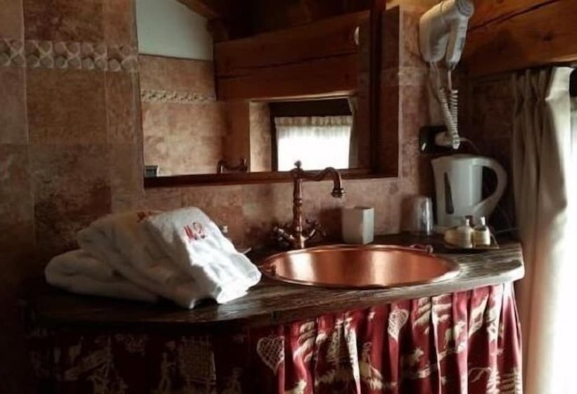 مبيت وإفطار Eco Chalet Maison Dominique