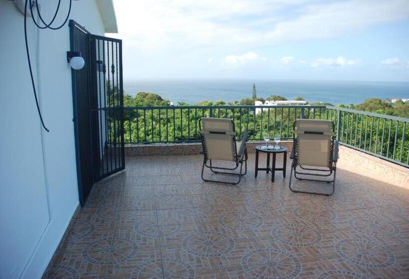 E&j Boutique Residences