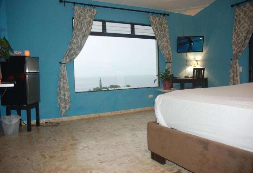E&j Boutique Residences