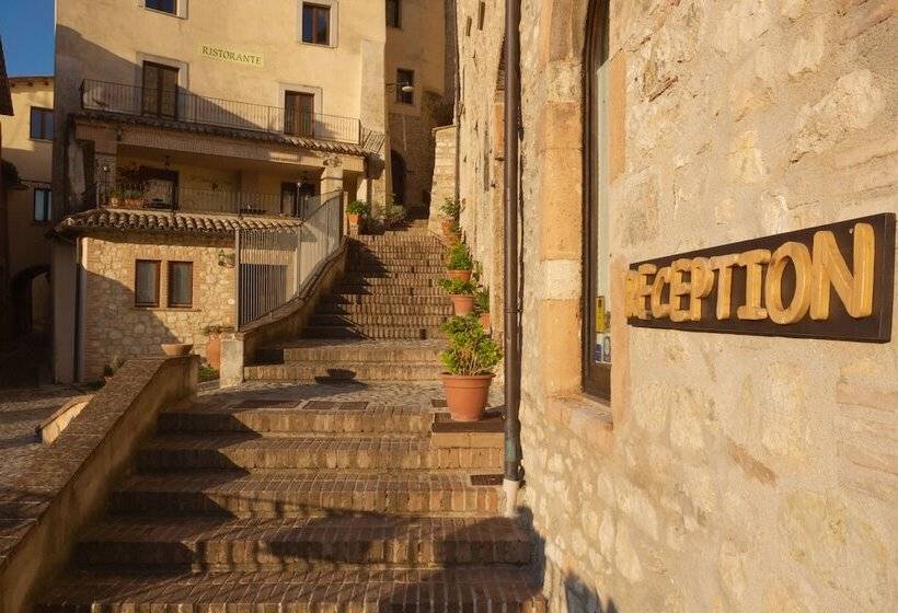 فندق Albergo Rocca Ranne