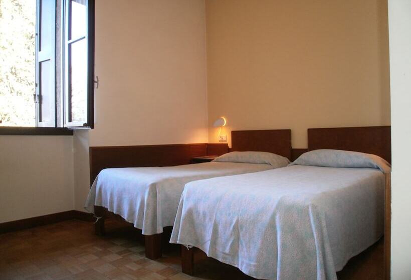ホテル Albergo Villa & Roma