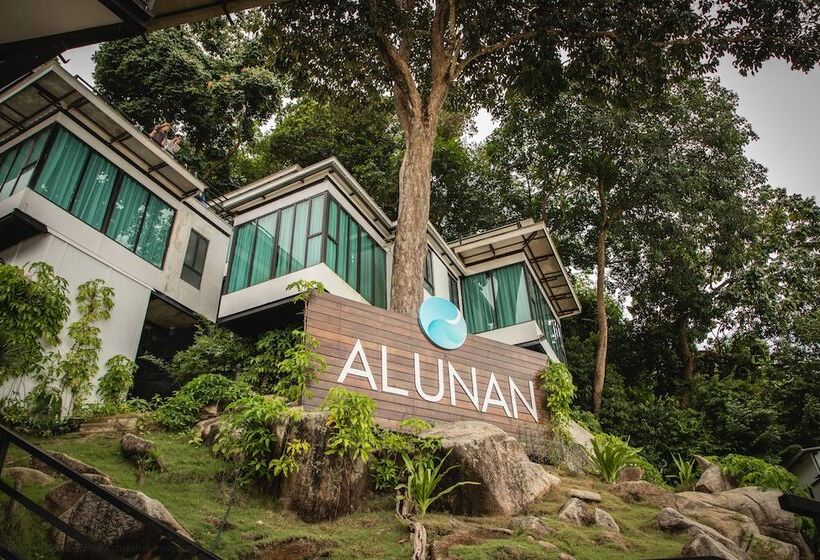 هتل Alunan Resort