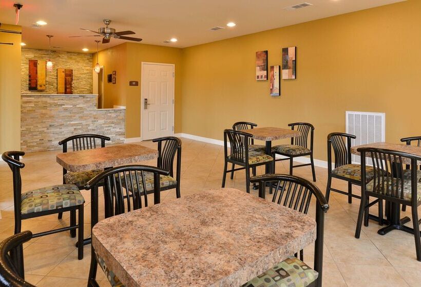 هتل Americas Best Value Inn Tupelo