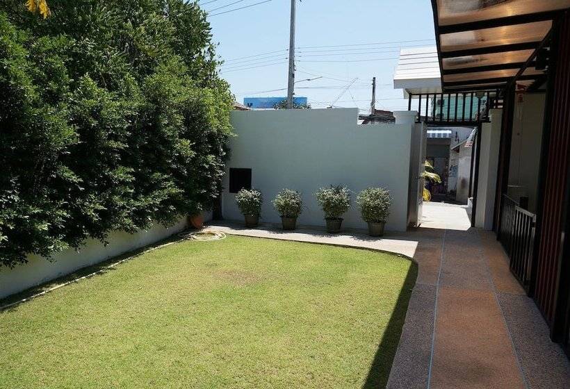 בית מלון כפרי At Home